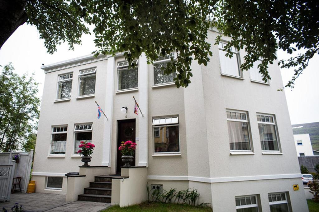 Bg4 Guesthouse Akureyri Esterno foto